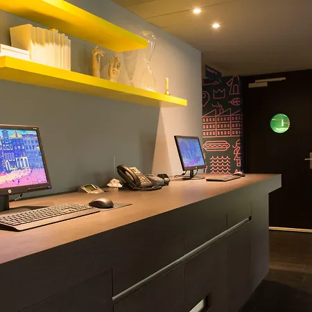 Hotel Qbic Wtc 3*