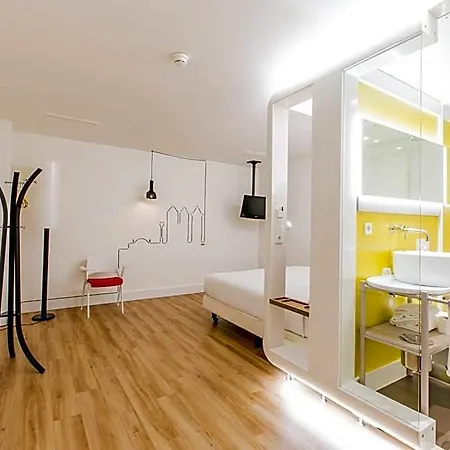 Qbic Wtc Hotel 3*