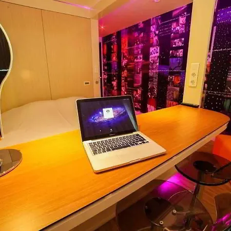 Qbic Wtc Hotel Amsterdam