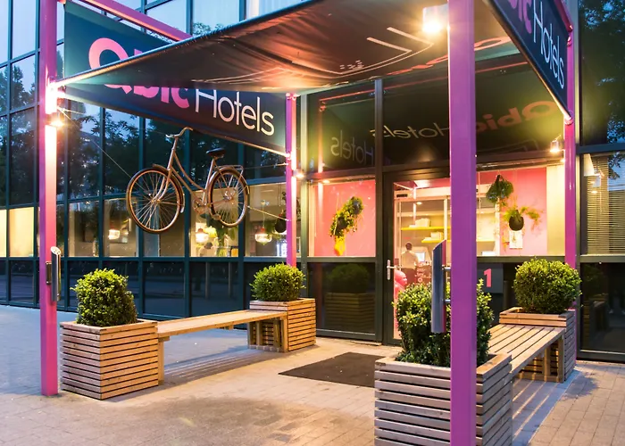 Ξενοδοχείο Qbic Wtc 3*