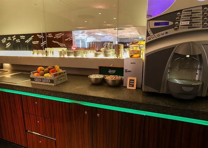 Qbic Wtc Ξενοδοχείο 3*